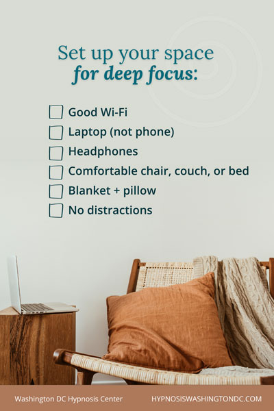 Preparation checklist for online hypnosis session including Wi-Fi, laptop, headphones, and comfortable setup.